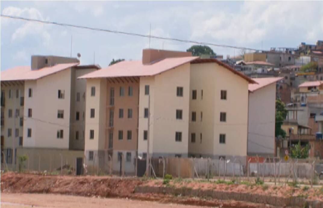 Construção das habitações está paralisada em BH