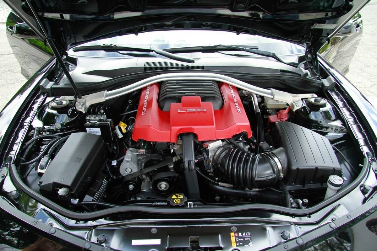 Comum em carros de competição, a peça garante o máximo de desempenho do carro mesmo em curvas ou acelerações intensas

Leia a avaliação completa do modelo

Saiba tudo sobre carros! Acesse R7.com/carros
