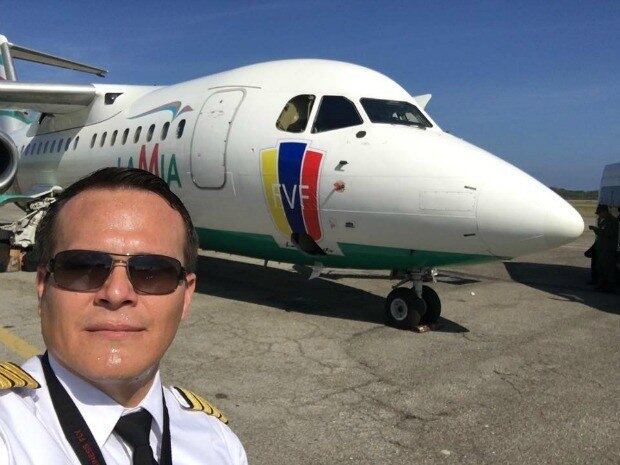 Miguel Quiroga, piloto do avião da Chapecoense, não teria as horas de voo necessárias para voos comerciais, indica advogado