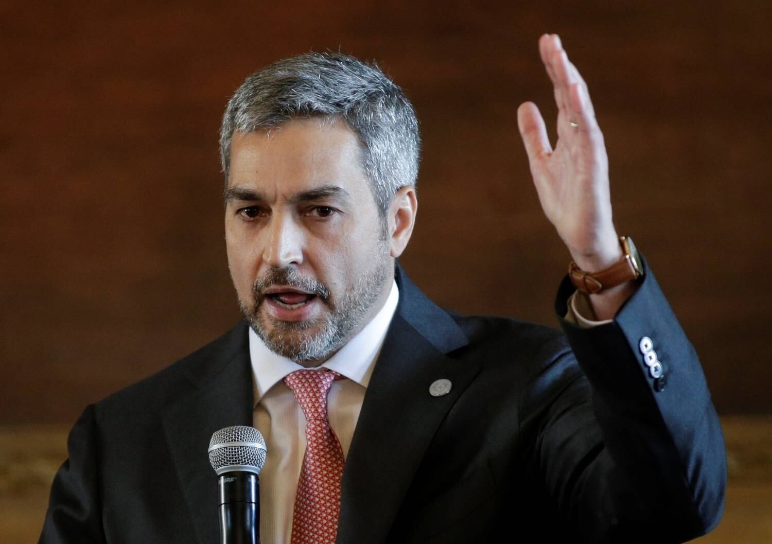 Presidente do Paraguai estende isolamento no pais