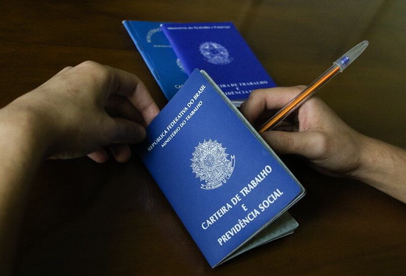 Taxa de desocupação é de 14,3%