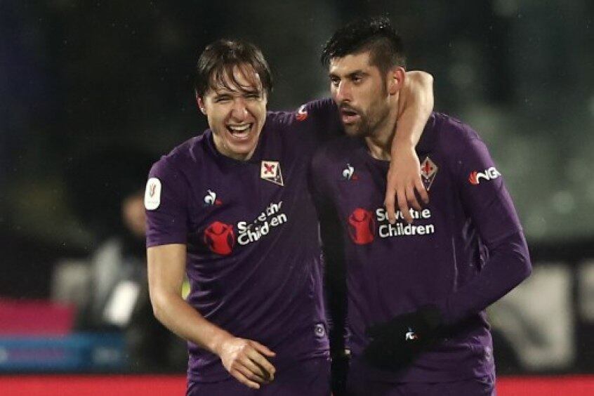 Benassi e Chieva comemoram um dos gols do massacre da Fiorentina