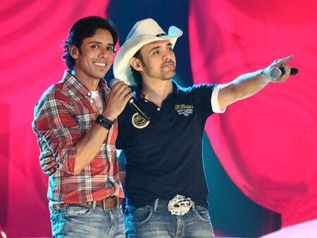 Todos os artistas do line up confirmam a expectativa de
cantar em São Paulo. Para Guilherme, da dupla Guilherme & Santiago, “o público
se rendeu ao sertanejo”.



— O público A, B, C. O festival consegue reunir todas as tribos.
É um público bem diversificado