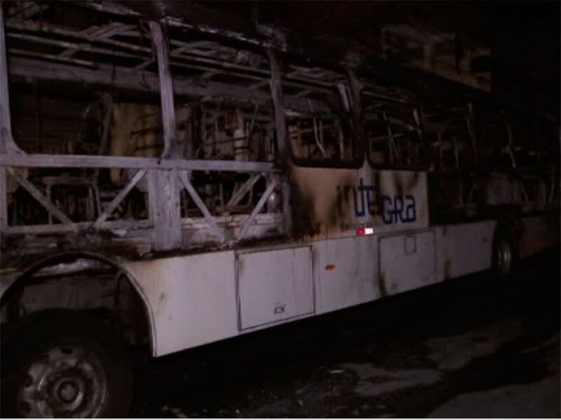 Esse já é o sexto ônibus queimado esse ano em Salvador e região metropolitana
