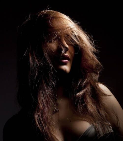 Mesmo com esse cabelo zoado, não tem como abrir a boca pra dizer nada!