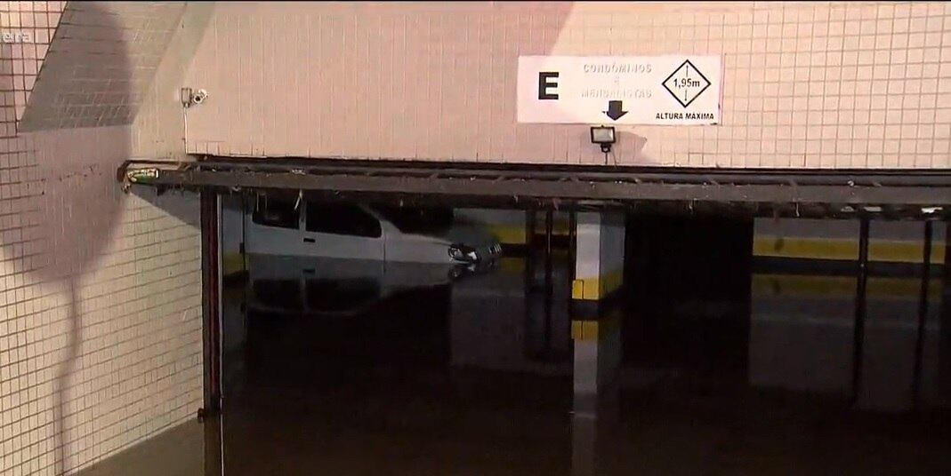 Motorista de aplicativo morreu afogado na garagem de um prédio em Santana