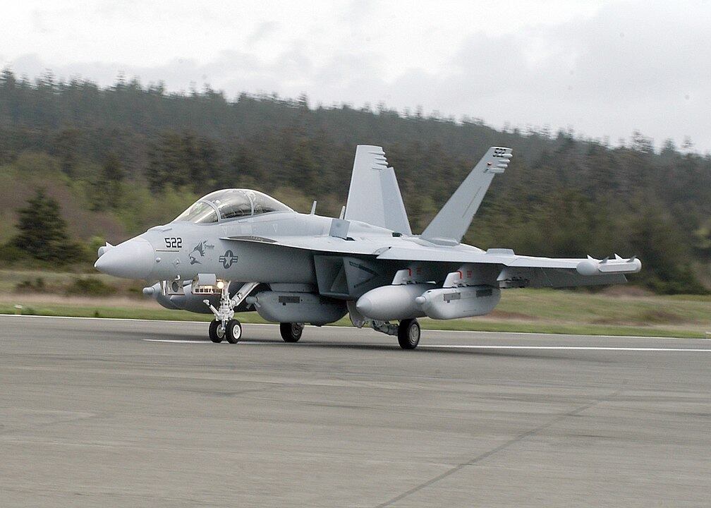 Boeing EA-18G Growler reforçará flanco oriental da Otan