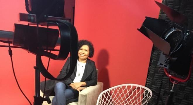 Vera Lúcia gravou vídeos para a campanha eleitoral nesta sexta-feira (16)