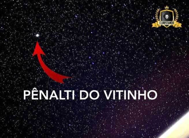 Vitinho isola bola contra o São Paulo e vira meme nas redes sociais