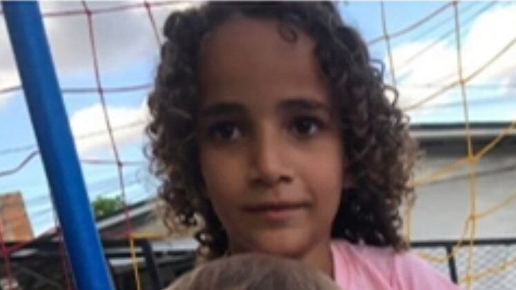 Sophia, de oito anos, está desaparecida há mais de 40 dias
