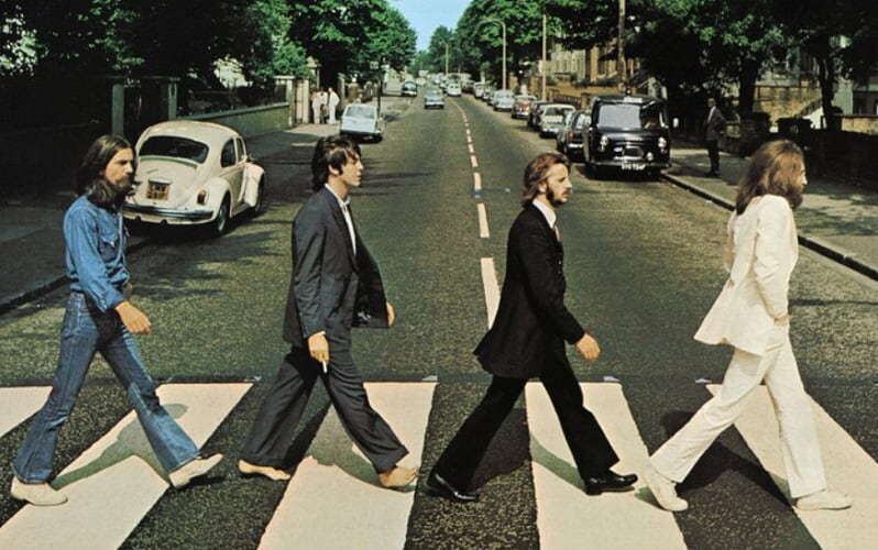 Ringo foi o último integrante a ingressar em uma das maiores bandas da história. Isso aconteceu no ano de 1962, quando o então baterista Pete Best foi dispensado pois entenderam que ele não estava conseguindo acompanhar a qualidade do grupo.
