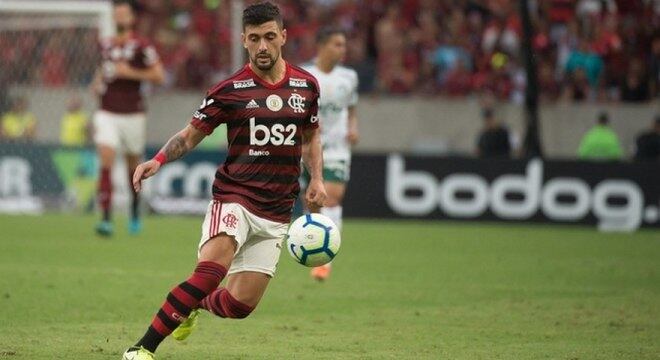 GRINGO DESFILANDO - Arrascaeta é quem mais tem participações diretas em gols neste Brasileirão. São oito gols e sete assistências (é o maior garçom) no Brasileiro
