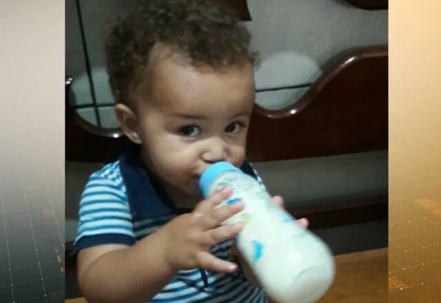 Erivaldo tem mudado as versões dos fatos e em uma delas chegou a contar que a criança havia caído da cama