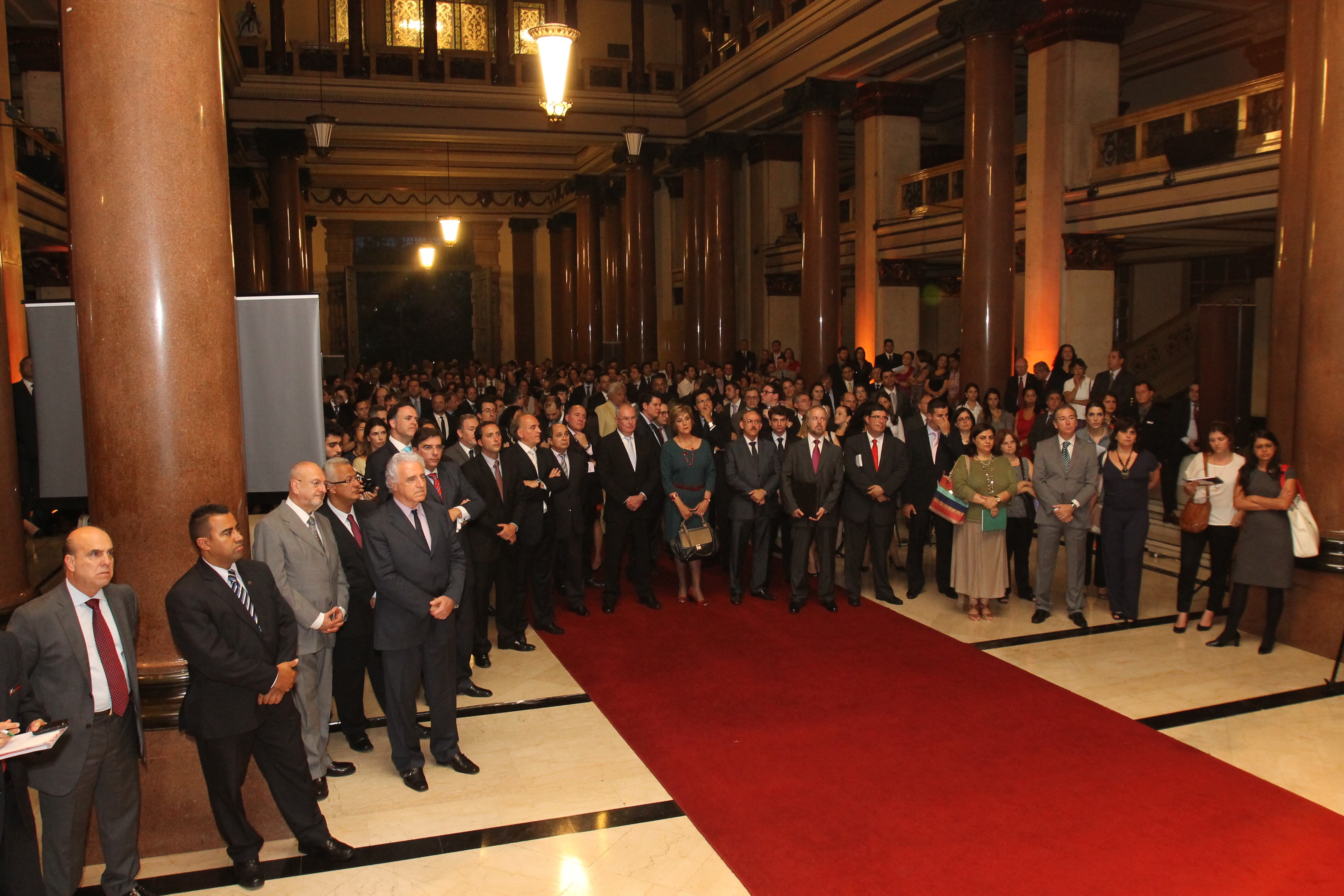 O TJ-SP (Tribunal de Justiça de São Paulo) lançou, na última quarta-feira (20), o Anuário da Justiça de São Paulo.
