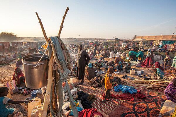 A crise de refugiados que se intensificou em 2015 parece estar longe de diminuir, segundo mostram os dados de um novo relatório do IDMC (Centro de Monitoramento de Deslocamento Interno)