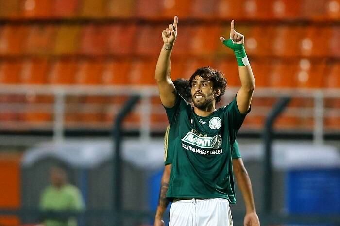 O Palmeiras voltou a vencer no Paulistão e bateu o São Bernardo por 2 a 0 na última quinta-feira (27). De volta ao time, Valdivia foi o destaque do jogo....