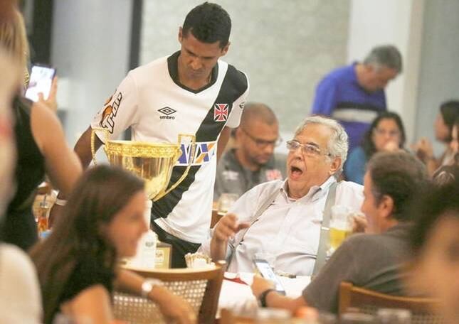 Eurico Miranda: "Eu quero que vocês sejam expulsos"