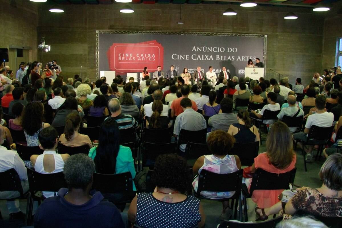 Contrapartida da Caixa e clientes: meia-entrada para todos os clientes Caixa que pagarem com cartão de débito (um ingresso por sessão/cliente); 10% de descontos na bomboniére para clientes Caixa que pagarem com cartão de débito; sala voltada à exibição de mostras promovidas pela Caixa Cultural (compartilhada com a SPCine) 