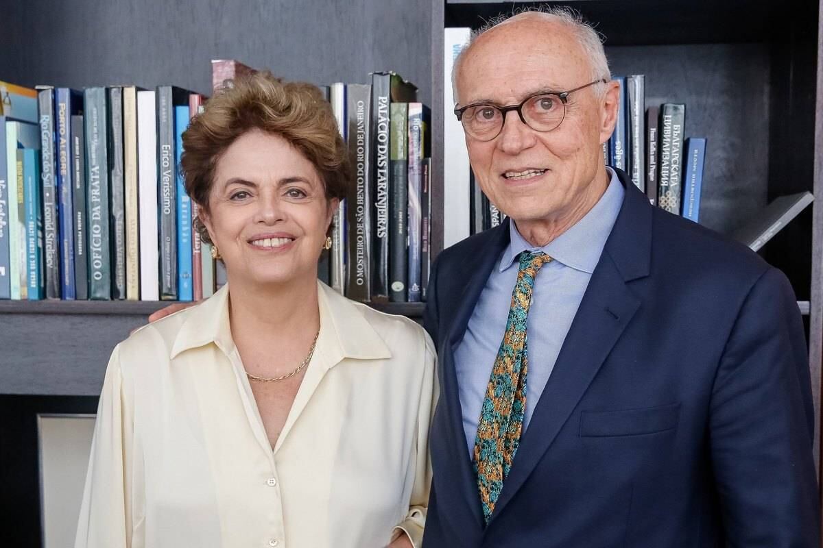 Dilma e Suplicy durante encontro de hoje