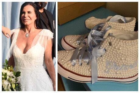 Tênis tinha o nome da cantora bordado