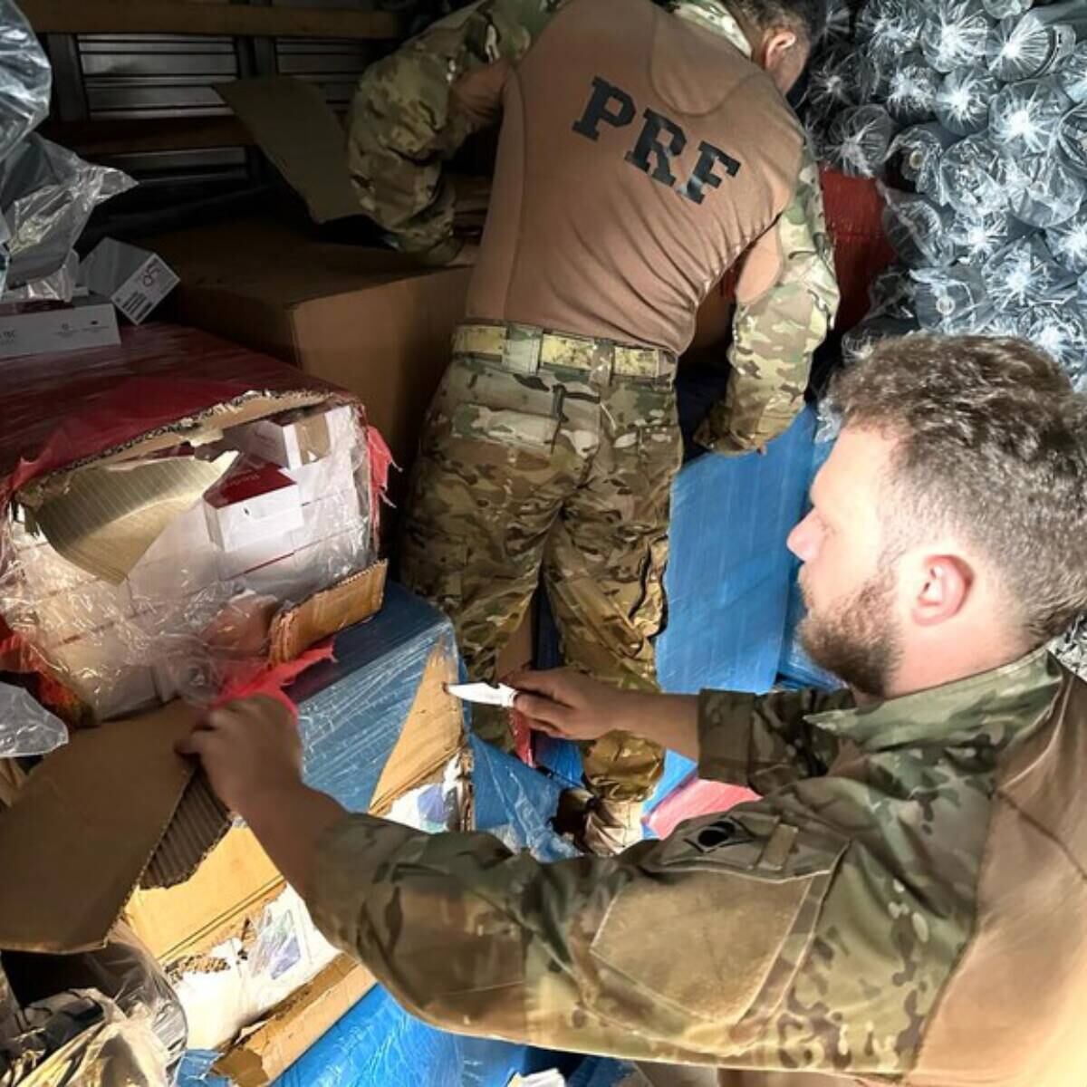 VÍDEO: PRF apreende dez mil celulares em Cascavel