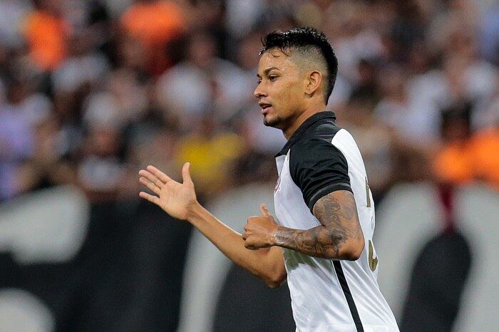 Lucca ficará mais três temporadas no Corinthians
