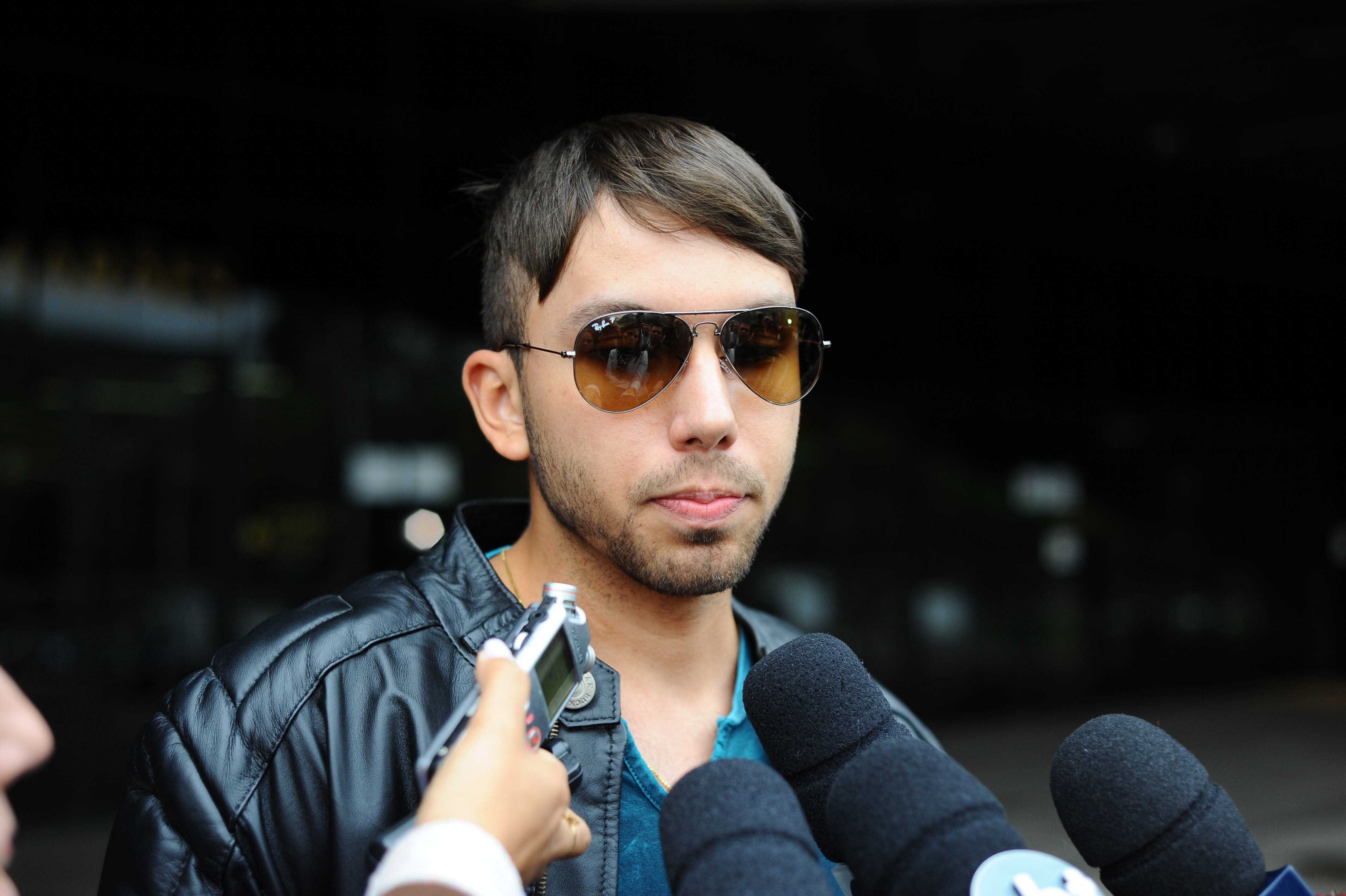 Carlos Eduardo Magalhães é a principal testemunha de acusação contra a mãe