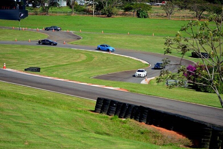 Não foi difícil esperar, afinal, não é sempre que todos os modelos da atual linha BMW