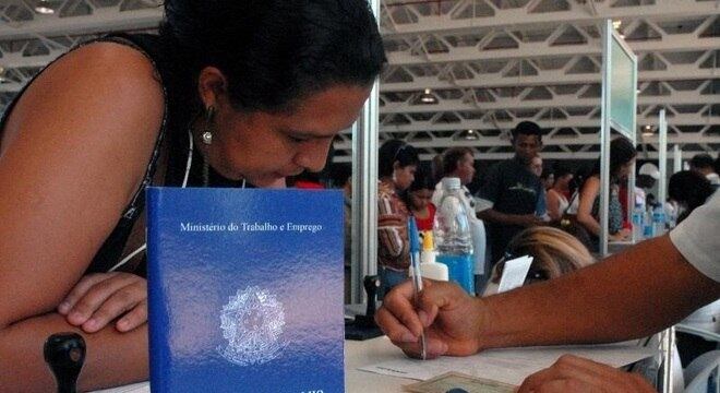 Para ter direito ao auxílio, é preciso preencher todas as condições