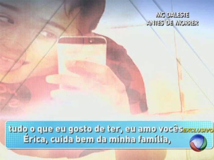 

Tudo o que eu gosto de ter, eu amo vocês. Érica, cuida bem da minha família,



+ Aproveite e confira as matérias do programa Domingo Show

+ Já curtiu a página do Domingo Show no Facebook? É só clicar!

+ Siga o Domingo Show no Twitter e receba todas as notícias do programa
