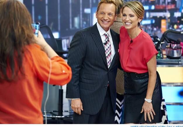 Em um dos momentos de confusão de seu tratamento, Amy se
esqueceu de uma carta que seu marido havia lhe escrito durante sua primeira
semana de tratamento.
― Minha primeira semana de quimioterapia foi muito estressante. No
dia seguinte, fui trabalhar e me esqueci de uma carta que meu marido havia
escrito para mim. Três dias depois, achei no meu bolso e a mostrei para
minha assistente, que me disse que eu já havia lido a carta para ela dias antes