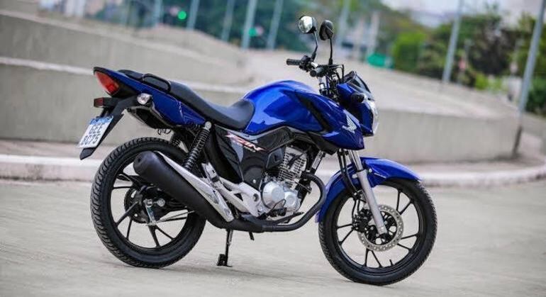 Fan ganhou detalhe nas laterais e só uma nova moldura no painel