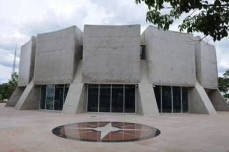 Ao som de um seleto e romântico repertório, 40 casais de namorados poderão desfrutar de uma noite diferente e criativa