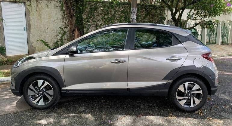 Com as mesmas dimensões do HB20 hatch, modelo aventureiro só tinha visual e desempenho como vantagem