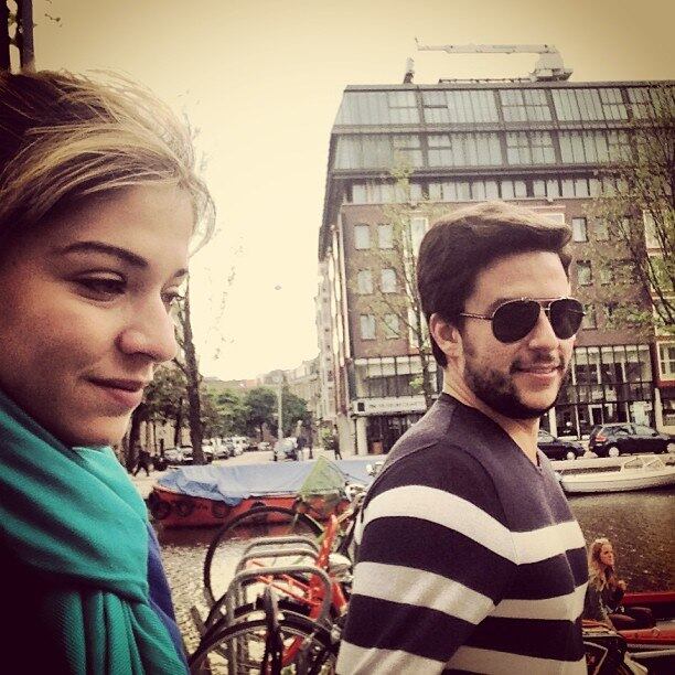 Luma Costa e marido, Leonardo Martins, estão na Europa. Nesta segunda-feira (10), o casal publicou fotos em Amsterdã, na Holanda. Veja os cliques!