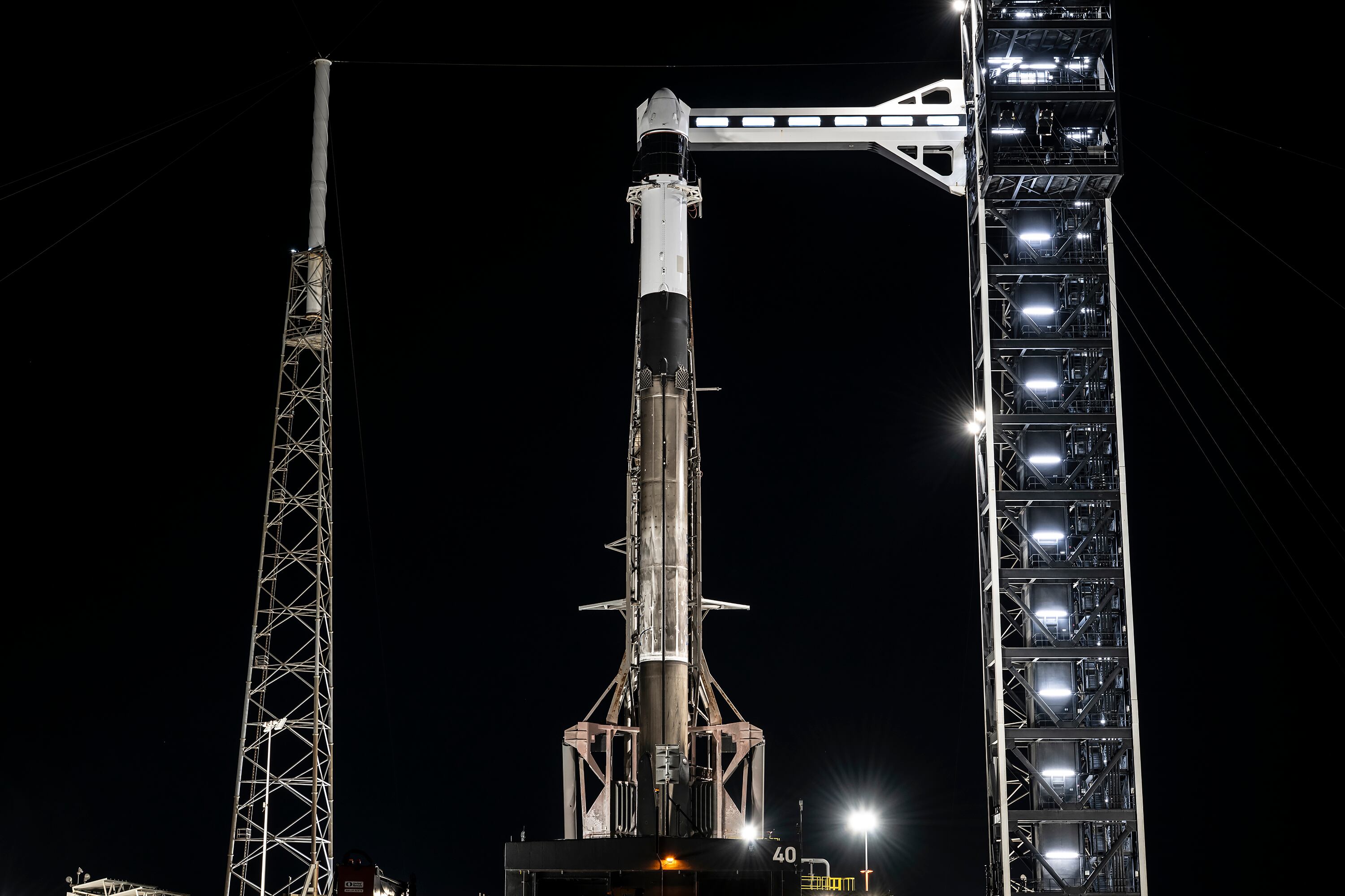 Starship é o maior e mais poderoso foguete já construído, com 122 metros de altura