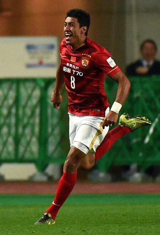 Paulinho (Guangzhou Evergrande)
