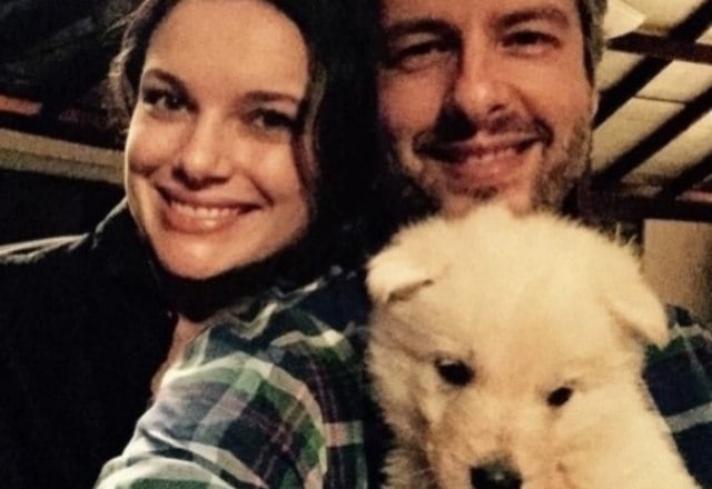 Desde a separação com Victor Chaves, Poliana Bagatini se mudou junto com os dois filhos para Campinas, no interior de São Paulo, para ficar perto dos pais. Após a briga com o ex-marido, ela não fala mais com a imprensa e deletou as contas nas redes sociais