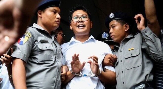 Wa Lone foi condenado a 7 anos de prisão por investigar assassinato de minorias