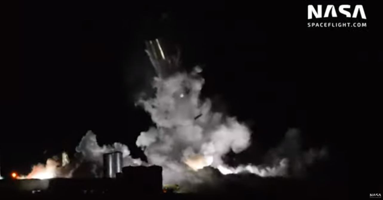 Nave espacial da SpaceX explode durante teste no Texas