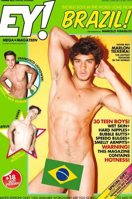 Ousadinho,
não? 
Marlon
Teixeira, o novo affair de Bruna Marquezine, não é nada inibido. De acordo com
o jornal Extra, o rapaz, que é modelo já protagonizou vários ensaios quentes,
fotografando para os profissionais mais renomados do mercado, como o peruano
Mario Testino. Em 2011,
Marlon estampou a capa da revista americana Ey! Magazine