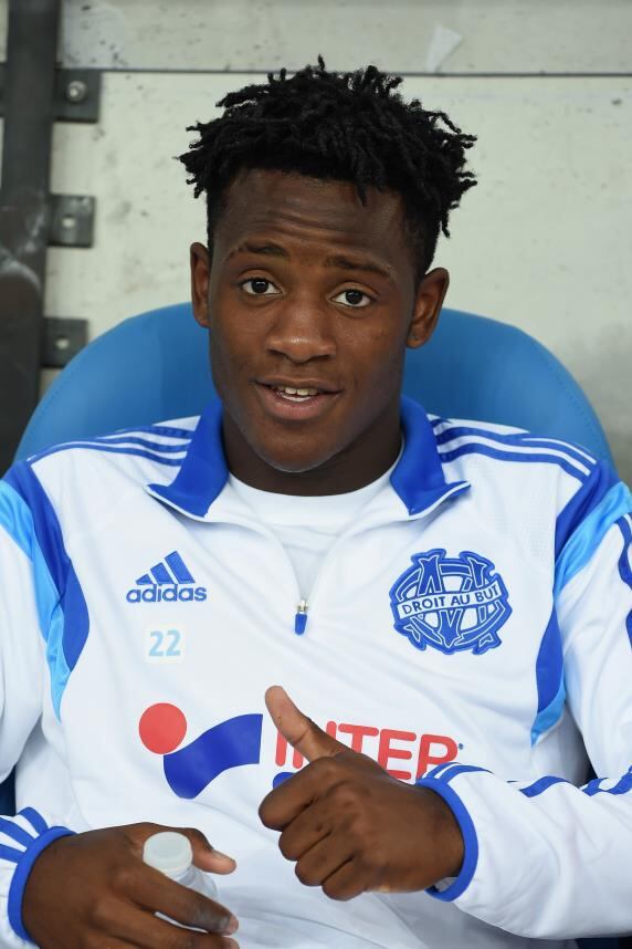 Batshuayi é outro nome que merece atenção. O jovem centroavante é mais um da famosa 'Geração Belga'. O atleta tem apenas 20 anos e foi revelado pelo Standard de Liège-BEL e chamou atenção do Olympique de Marselha-FRA, que o contratou na última janela de transferências

Veja também: NBA 2K15 ou o lendário NBA Jam: Qual o melhor jogo de basquete?
