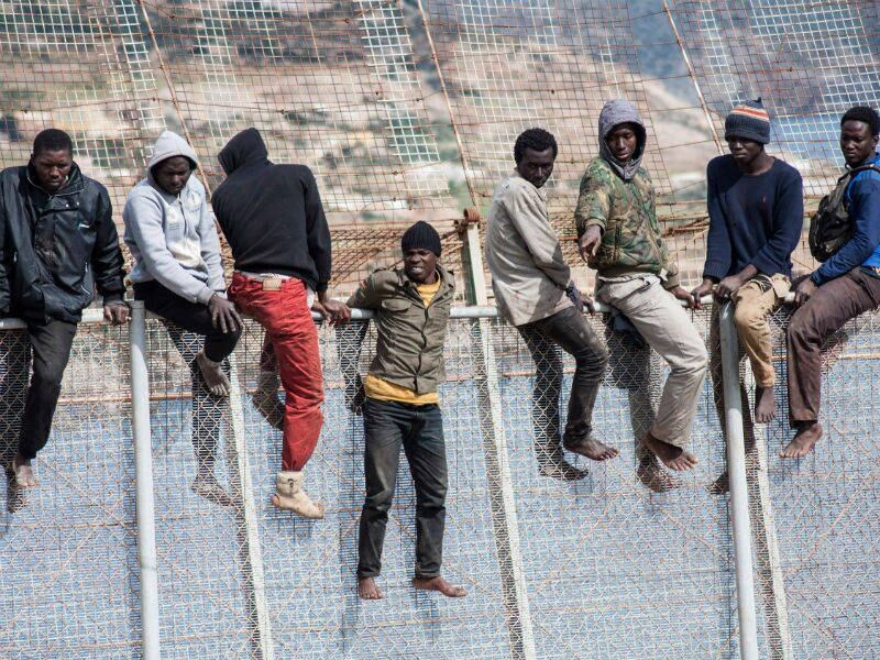 A aprovação da lei causou preocupação no continente, que teme que ela ajude o crescimento de partidos de extrema direita pelo continente