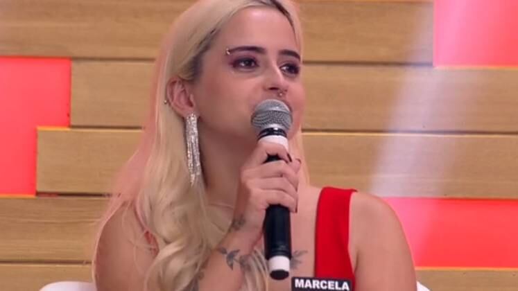 “A partir do momento que ele entrou
ficou esse gelo e isso deixou meu coração gelado. Por isso, hoje não, Faro”, dispensou Marcela após uma cantada de Vinicius.