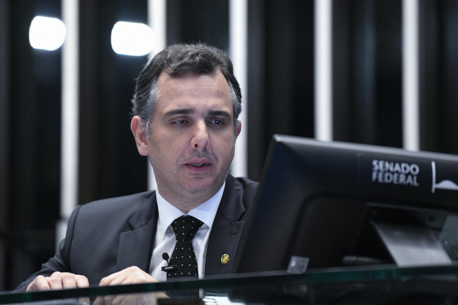 O presidente do Senado, Rodrigo Pacheco (PSD-MG), durante sessão na Casa
