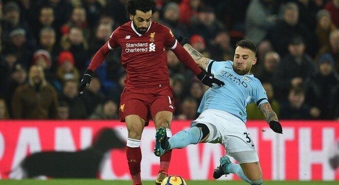 Na Premier League, Salah (Liverpool) X Otamendi (Manchester City)