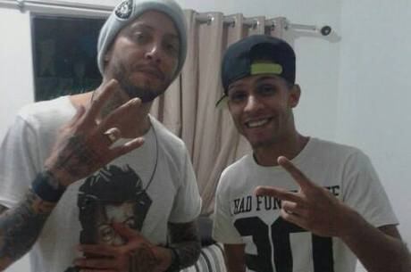 Entre os trabalhos mais conhecidos do cantor e compostitor estão músicas de Léo Santana e Igor Kanário