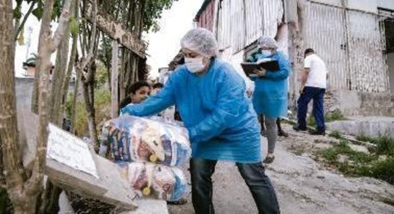 ONG quer ajudar mil famílias de Manaus até maio
