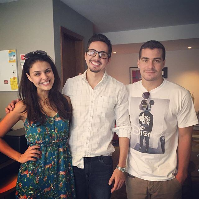 Ela, que é a nova contratada da Rede Record, não esconde a felicidade nas redes sociais 