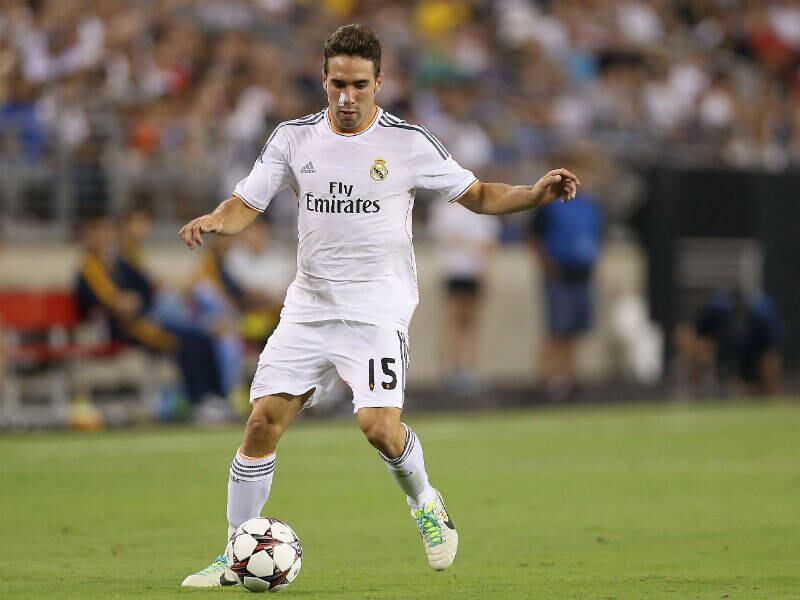 Um nome que deve ganhar espaço rápido na seleção espanhola é o lateral-direito Dani Carvajal. Muito elogiado por seu desempenho no Real Madrid nos últimos meses, o jogador chegou a participar da lista de 30 jogadores pré-convocados pelo técnico Vicente Del Bosque para a Copa, mas acabou cortado